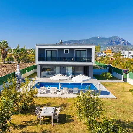 Villa Grand Yasar 2 *