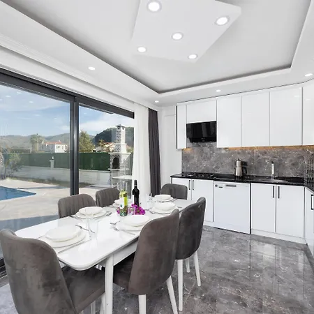 Grand Yasar 2 Villa *